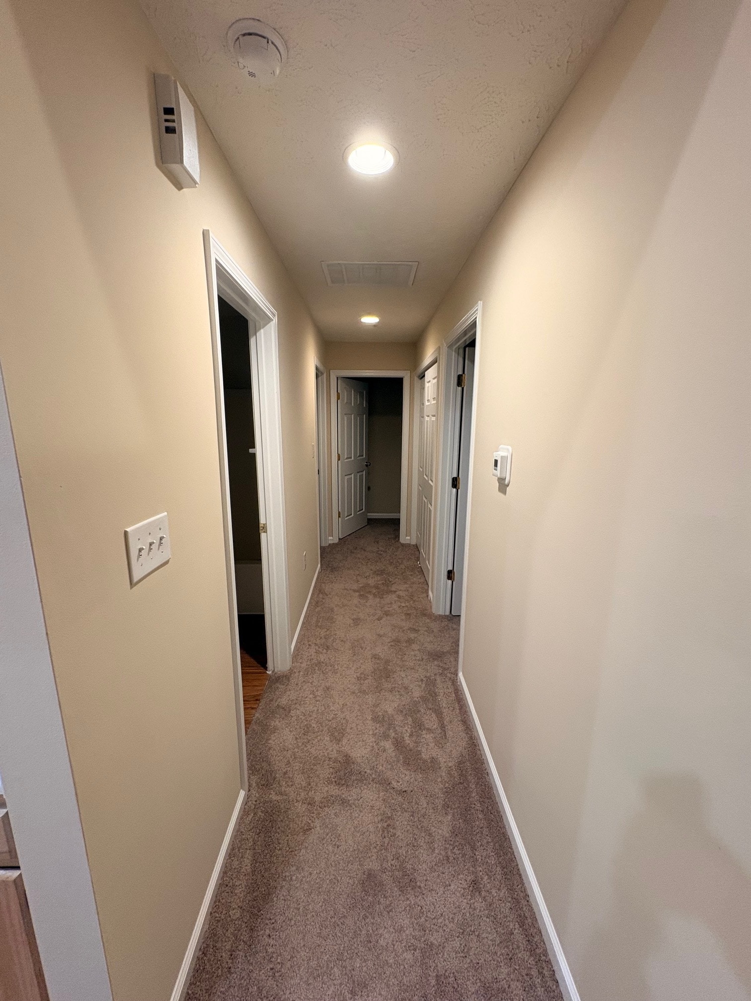 Building Photo - 10756 Central Ave