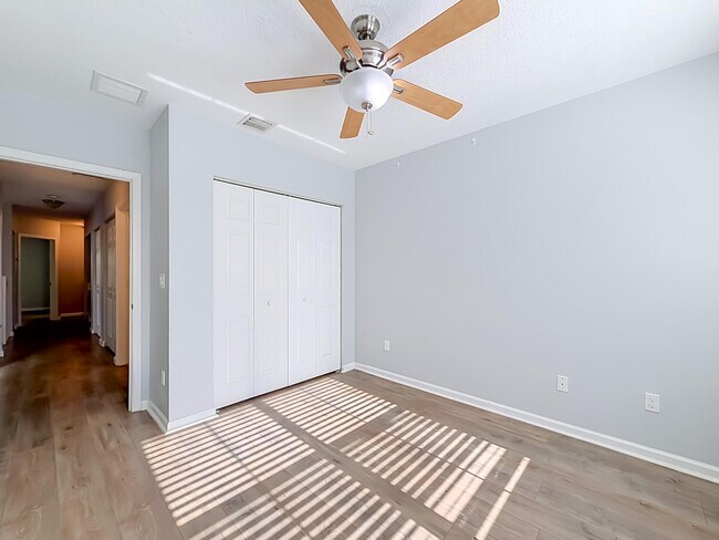 Building Photo - 57 Atwell Dr