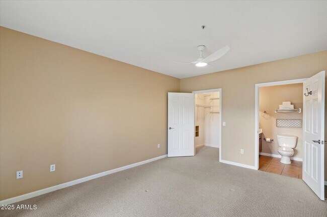 Building Photo - 15095 N Thompson Peak Pkwy