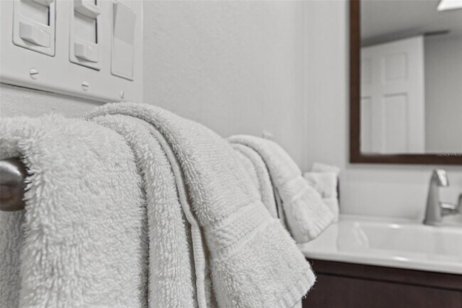 Building Photo - 200 120th Ave W