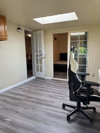 Building Photo - 207 Anita Dr