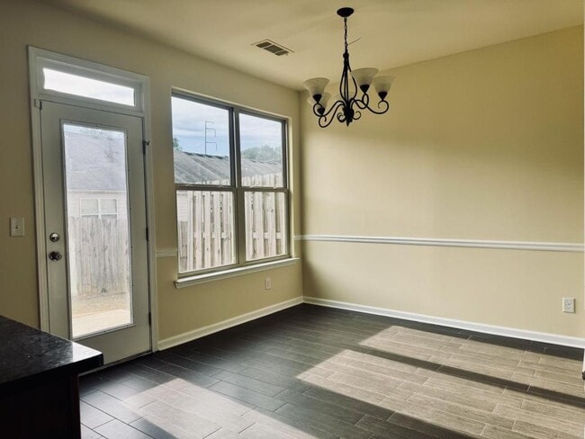 Building Photo - 6575 Story Cir