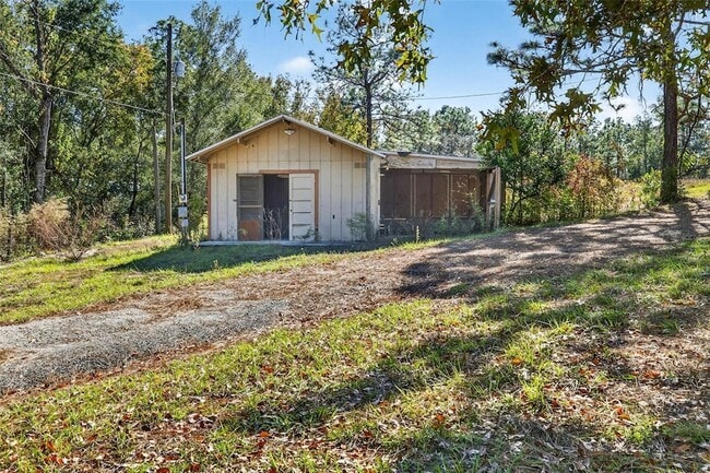 Building Photo - 14252 Trinity Rd