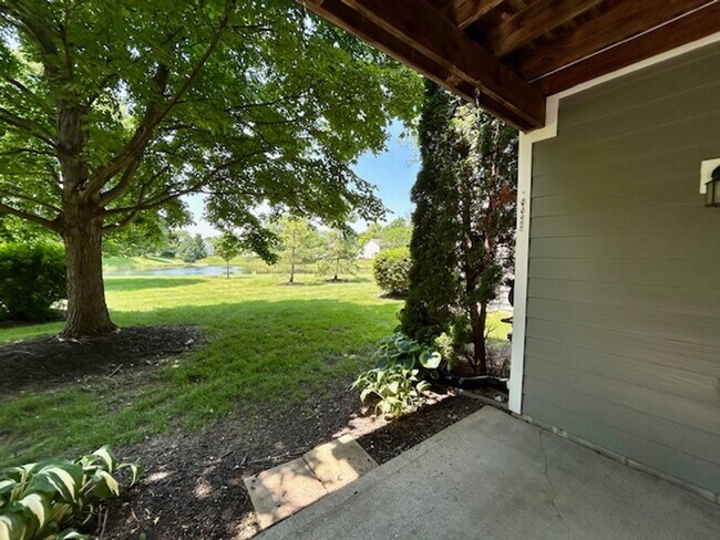 Building Photo - COMING SOON!!  Stylish 2 Bedroom, 2 Bath C...