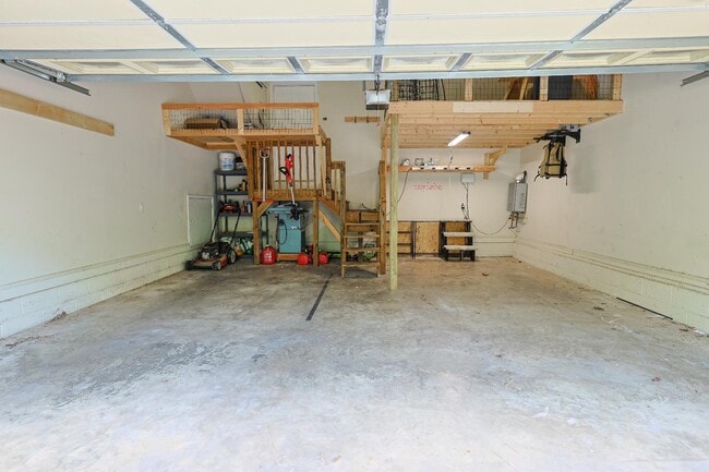 Building Photo - 769 Troon Cir