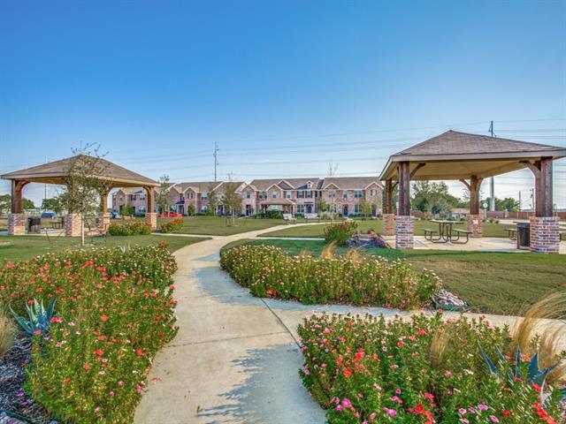 Building Photo - 3405 Cricket Dr