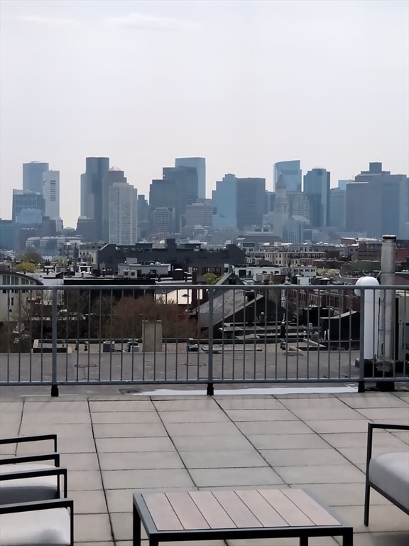 Building Photo - 156 Porter St