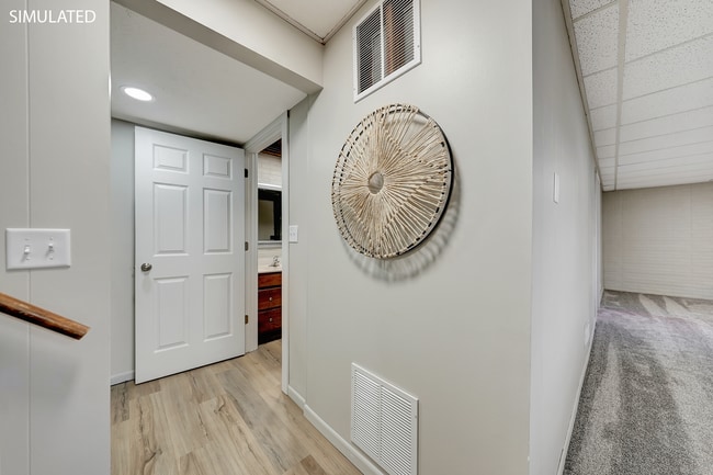 Building Photo - Look at this Ranch!