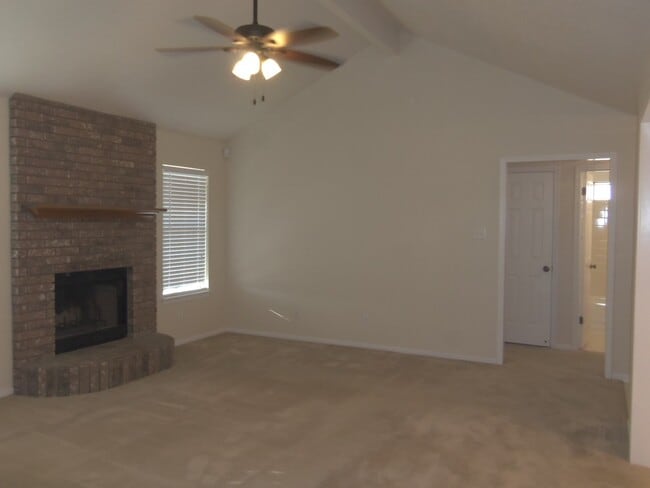 Building Photo - 4510 Fawn Dr