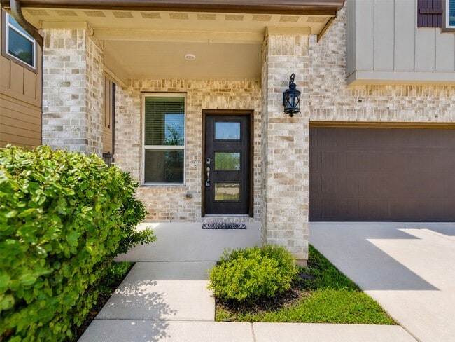 Building Photo - 7087 Silverleaf Oak St