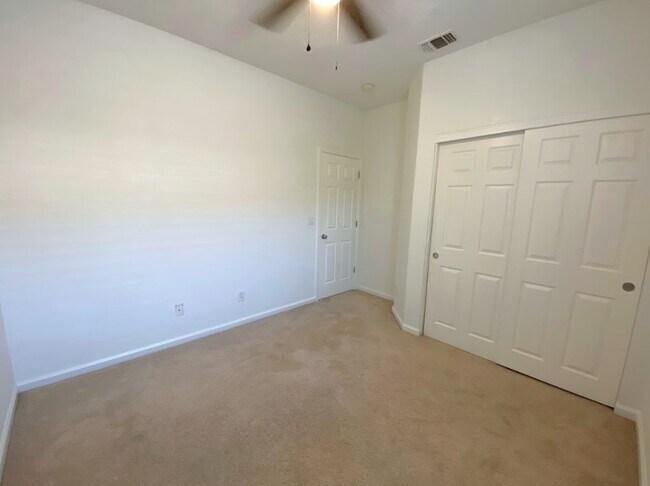 Building Photo - 436 Jacobs Dr