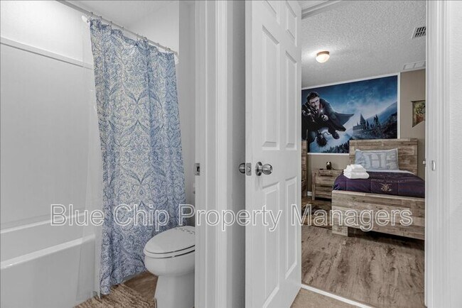 Building Photo - 8947 Amelia Downs Trail