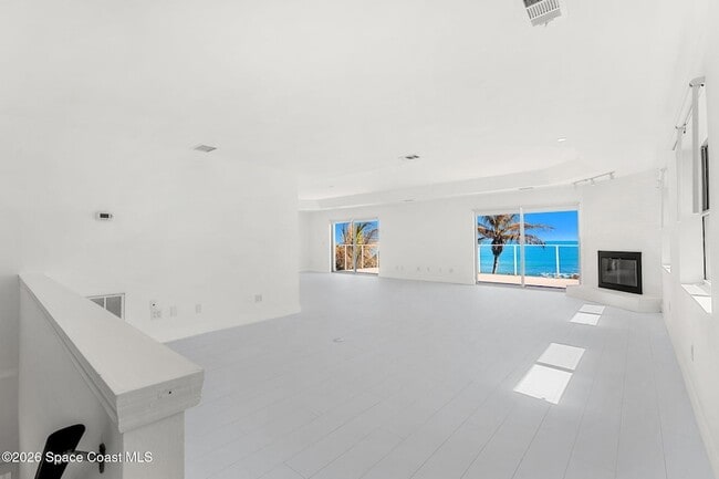 Building Photo - 9085 S Hwy A1A