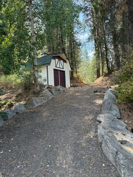 Building Photo - 10303 N Stoneman Bluff Ln