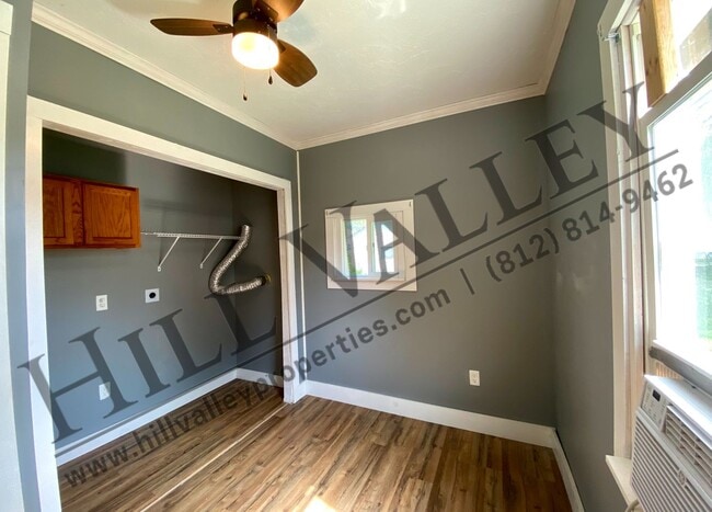 Building Photo - Two Bedroom Home in East Side Location