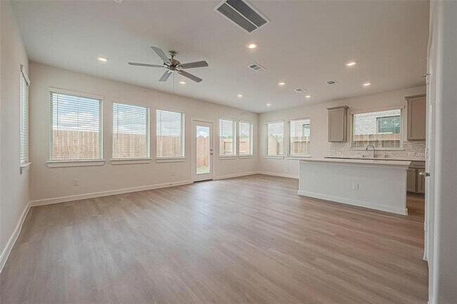 Building Photo - 17110 Pentland Hls Wy