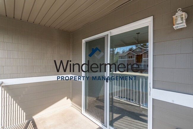 Building Photo - *Half Off First Month's Rent* 2 Bed 2 Bath...