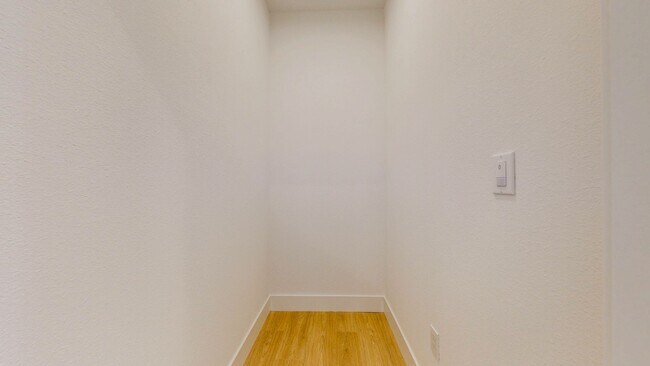 Building Photo - 2782 Sassy St