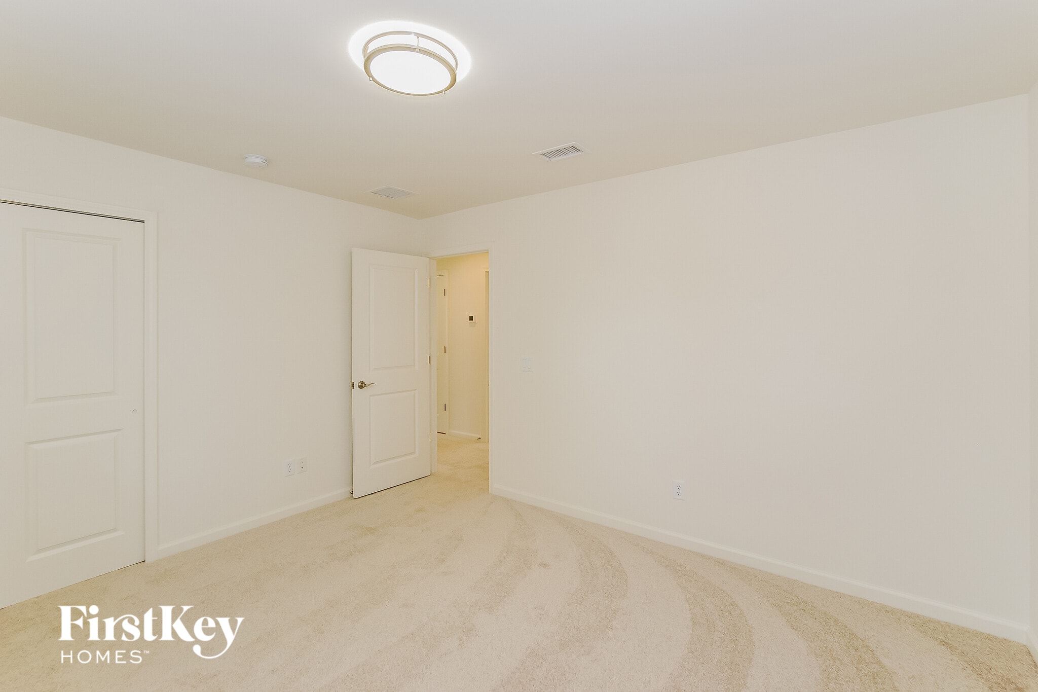 Building Photo - 456 Monet Ave