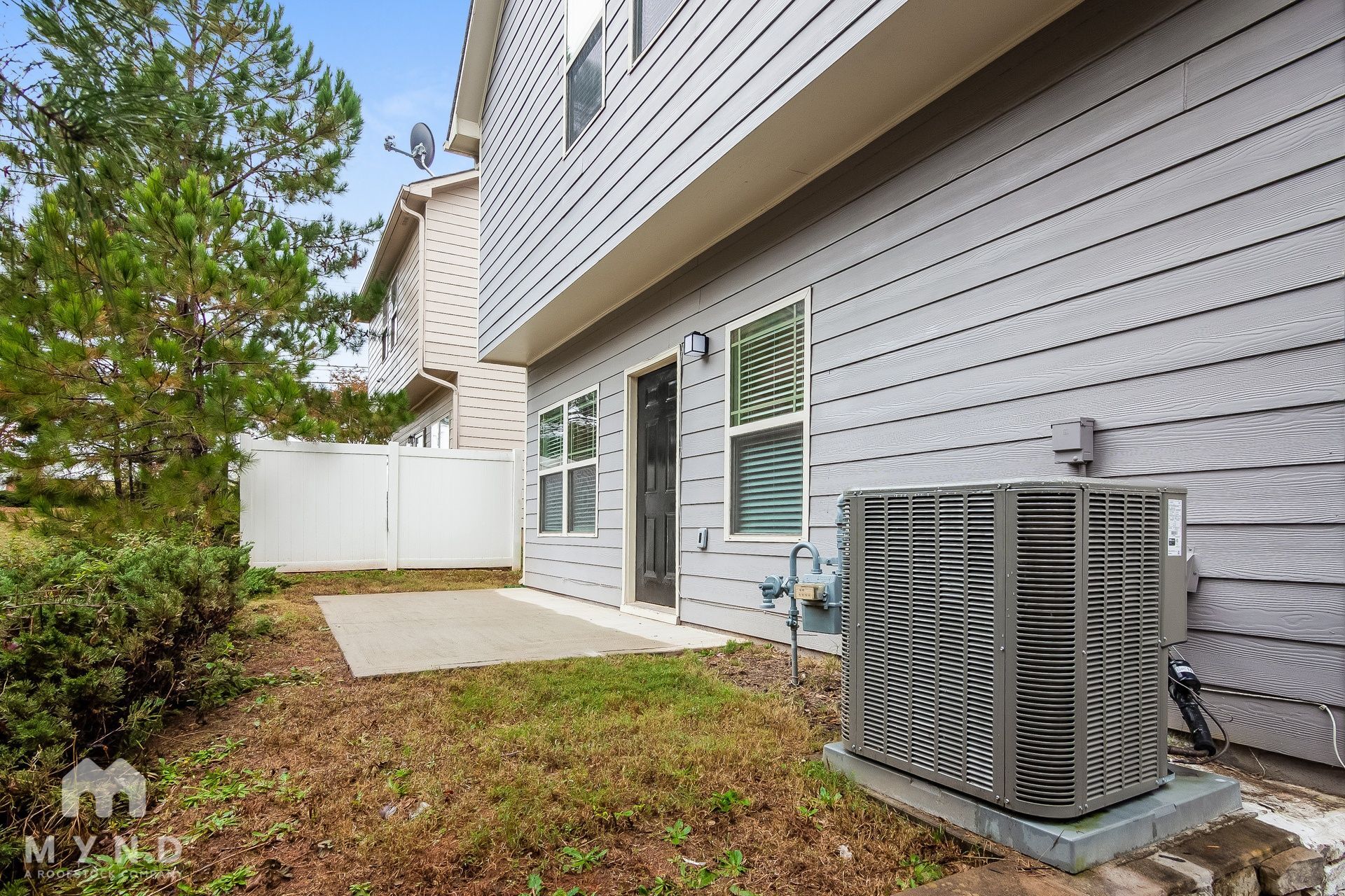 Building Photo - 1620 Chattahoochee Ct