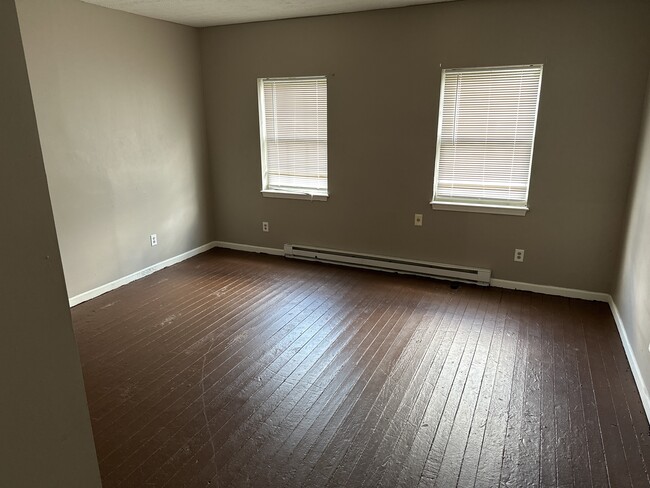 Building Photo - 775 Campbell Ave
