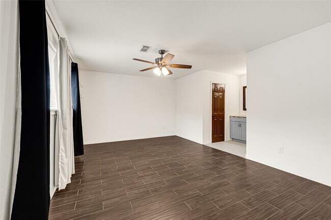 Building Photo - 11427 Sagegrove Ln