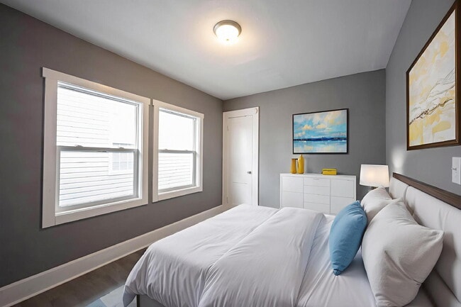 Building Photo - 22 N Euclid Ave