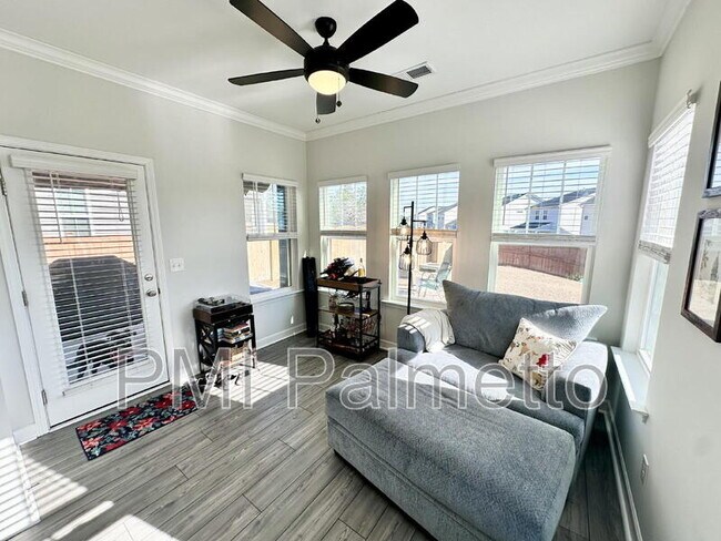 Building Photo - 1059 Ashcroft Cir