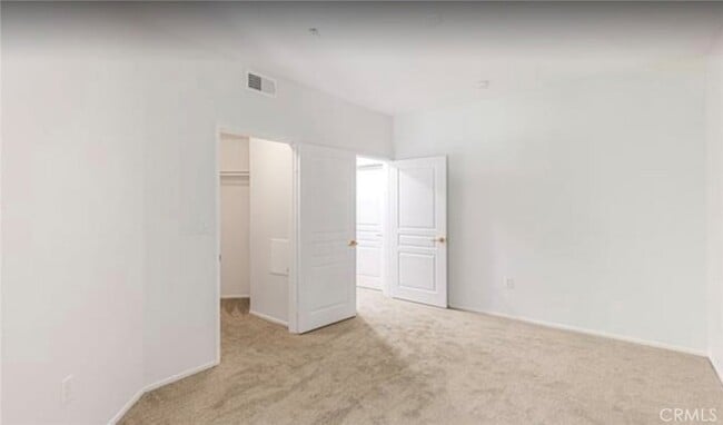 Building Photo - 2257 Watermarke Pl