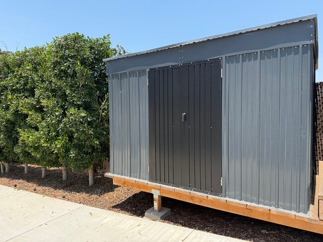 Building Photo - 1121 La Moree Rd