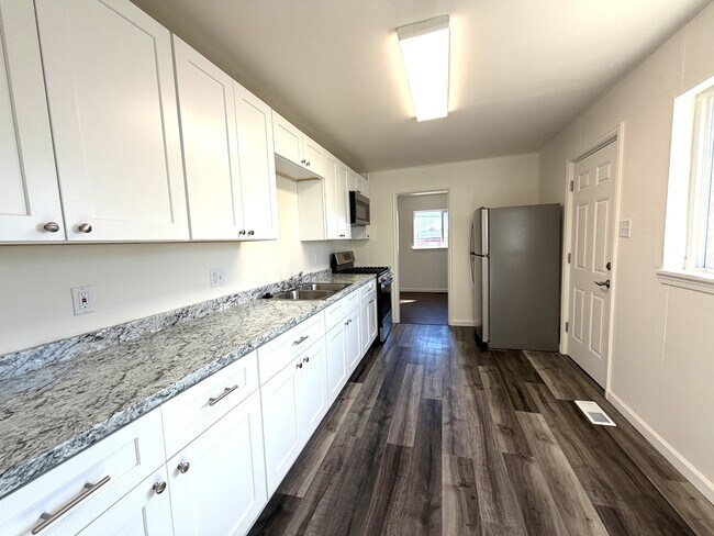 Building Photo - 9041 Clarkson St