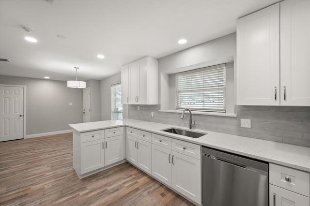 Building Photo - 3204 Brown Trail