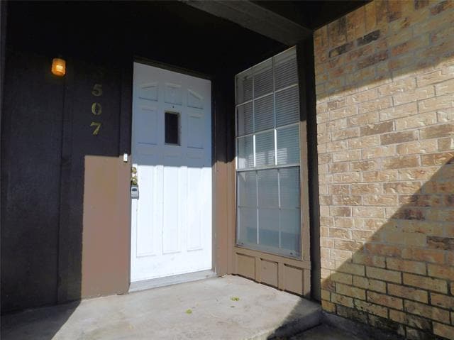 Building Photo - 3507 Woodthrush Ln