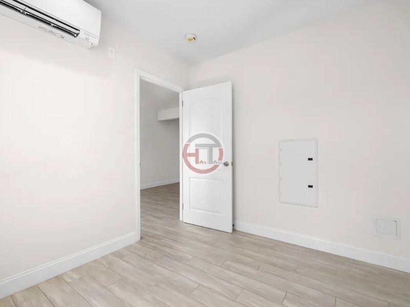 Building Photo - 4578 Manhattan College Pkwy