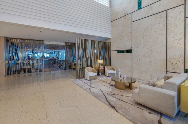 Building Photo - 6801 Collins Ave