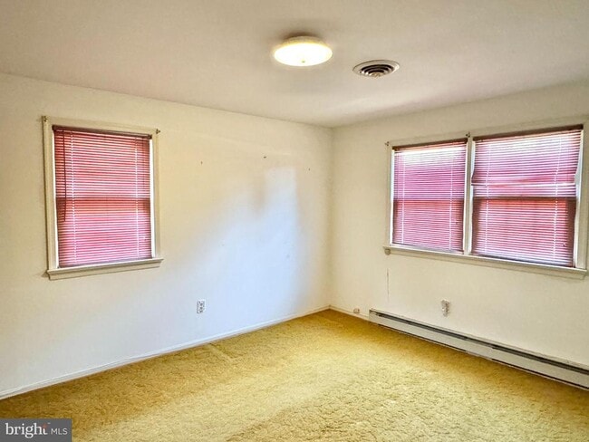 Building Photo - 11124 Dahlgren Rd