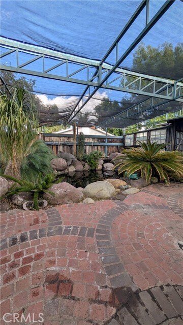 Building Photo - 546 Griswold Ave