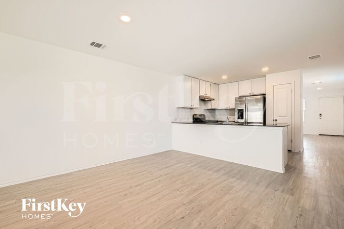 Building Photo - 5196 Fowler Crst