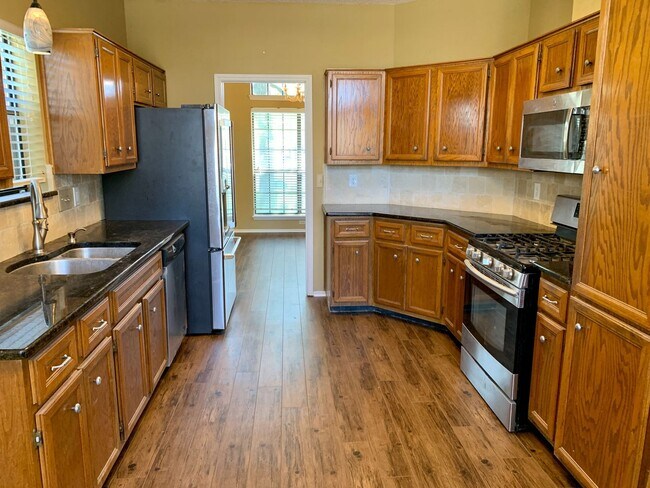 Building Photo - Modern Comfort Meets Classic Charm in This...