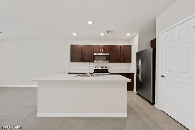 Building Photo - 15071 Wildflower Cir