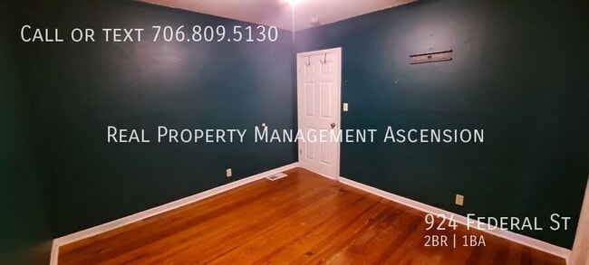 Building Photo - 924 Federal St