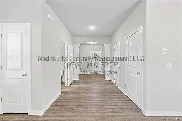 Building Photo - 4433 Cecilia Ln