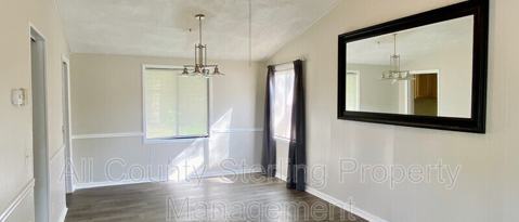 Building Photo - 1848 Howland Blvd
