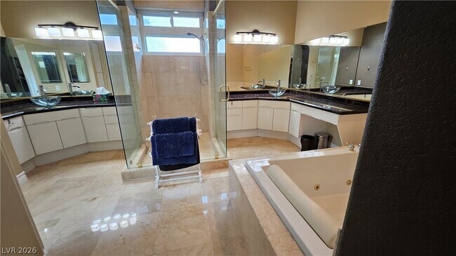 Building Photo - 2101 Grand Island Ct