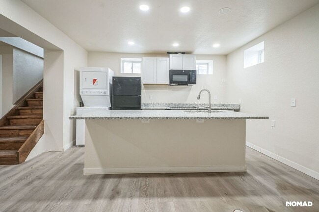 Building Photo - Charming 2BR House in Denver