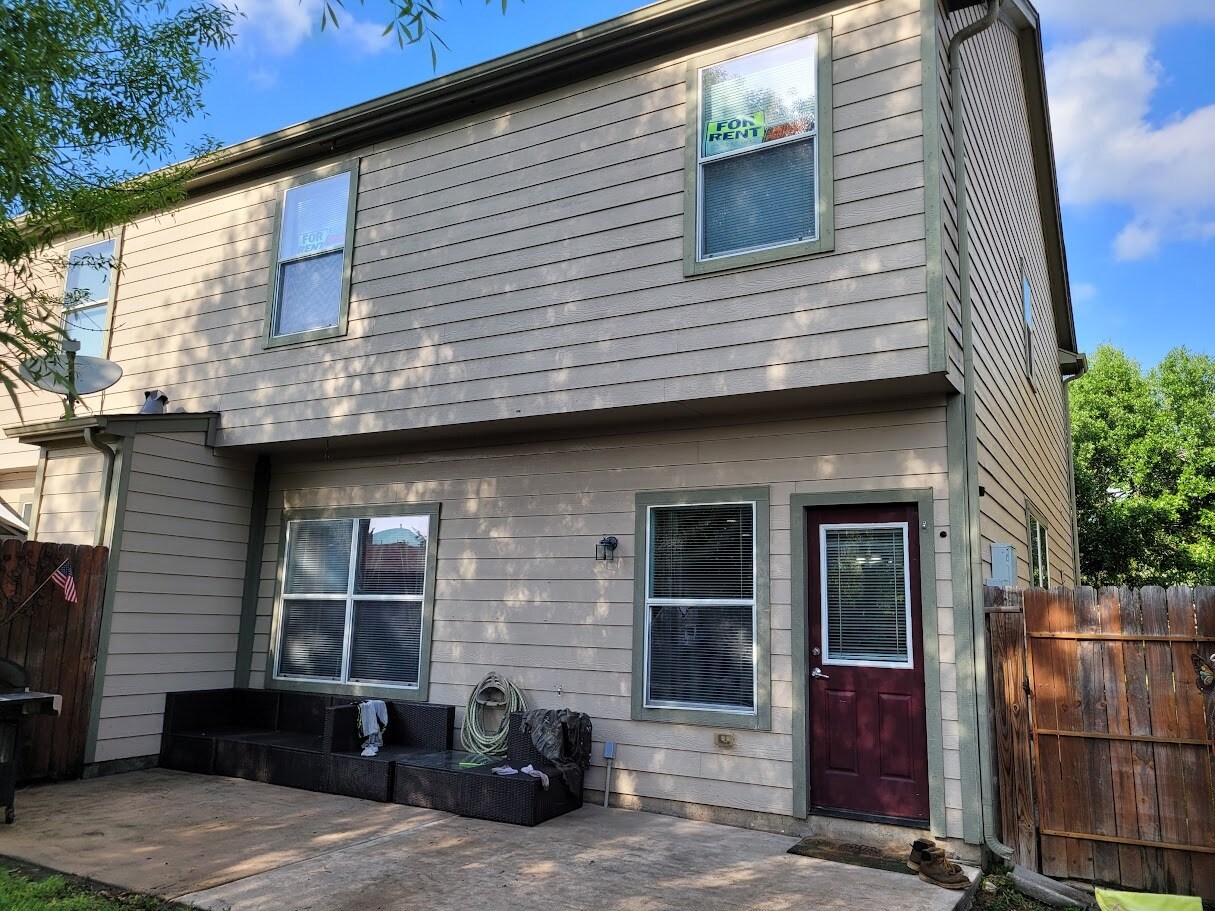 Building Photo - 23609 Youpon Lake Lane