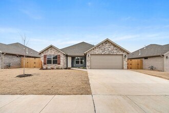 Building Photo - New Construction in Bentonville!