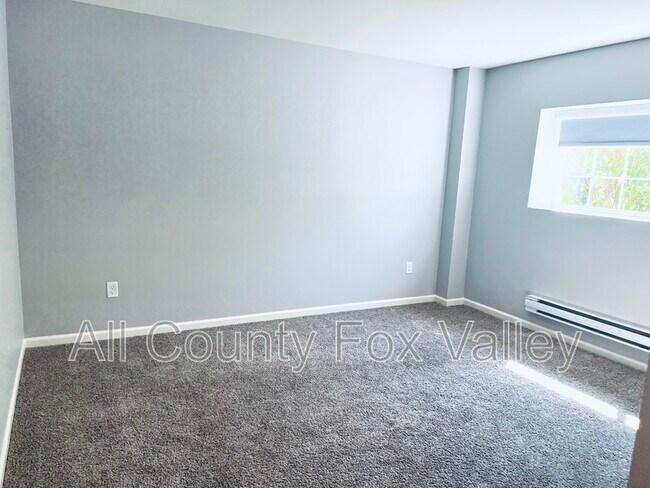 Building Photo - 844 Briar Gln Ct