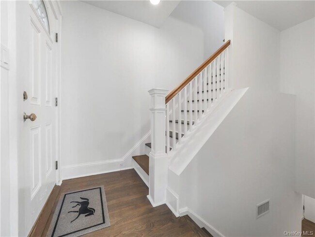 Building Photo - 29 Fremont St