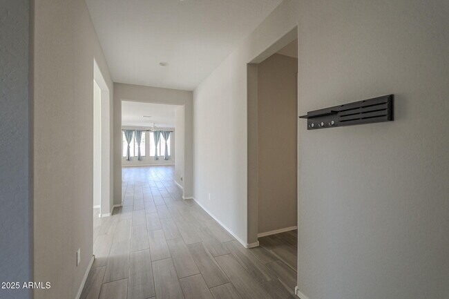 Building Photo - 25812 N 162nd Dr